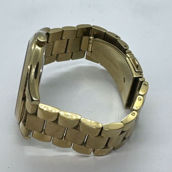 Michael Kors Slim Runway MK3264 Women Analog Pink Dial Quartz Wrist Watch JNA256 - Picture 7 of 11